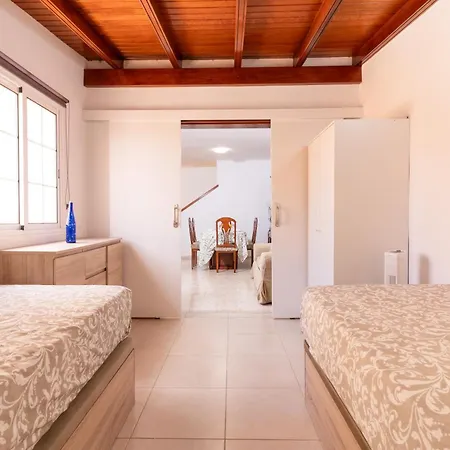 Marazul 32 Apartman Arona