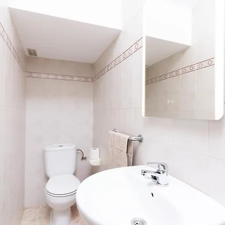 Apartman Marazul 32 *